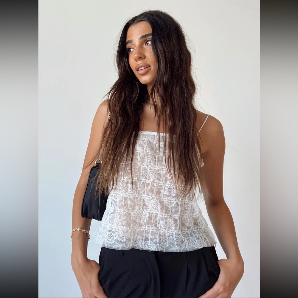 Lace sheer cami tank top size 2 princess Polly bnwt